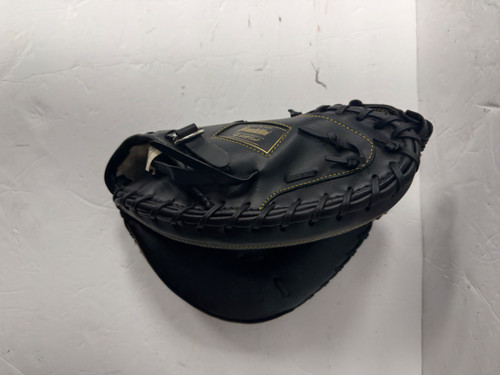 Vist Large View of Product Image Which is Used Franklin FIELDMASTER SERIES BB/SB Catchers RH Throw Black 31 1/2"