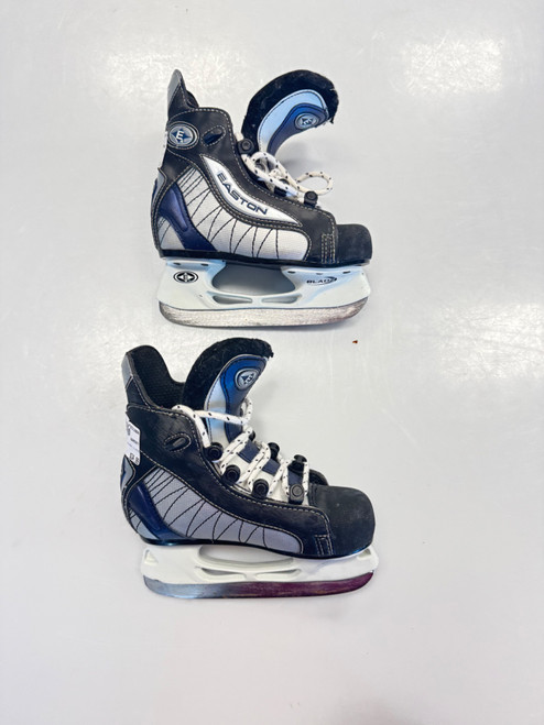 Vist Large View of Product Image Which is Used Easton Z-AIR Youth Hockey Skate Youth 11.0