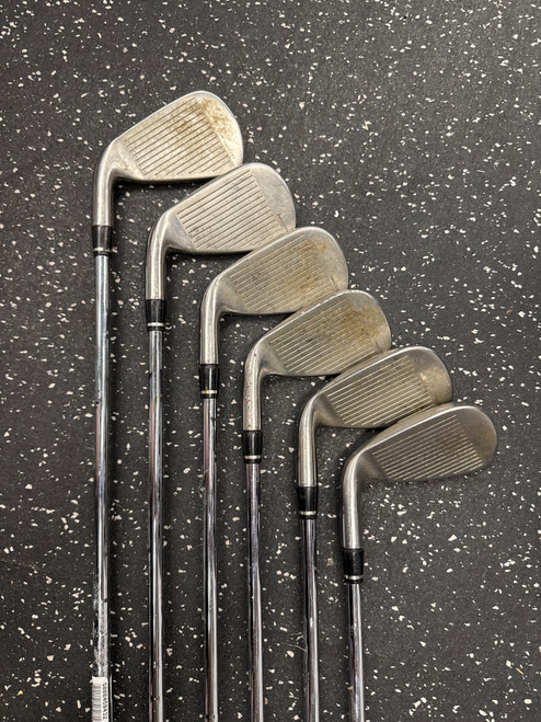 Vist Large View of Product Image Which is Used Nike COVERT VS Mens Iron Set RH 5I-PW
