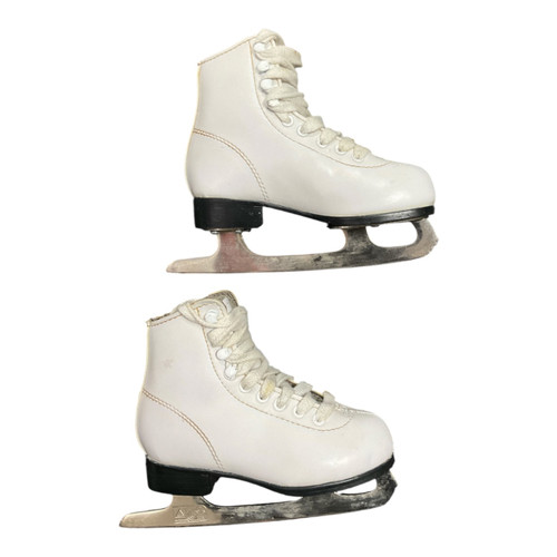Vist Large View of Product Image Which is Used DBX FIGURE SKATES Girls Figure Skate White Youth 10.0