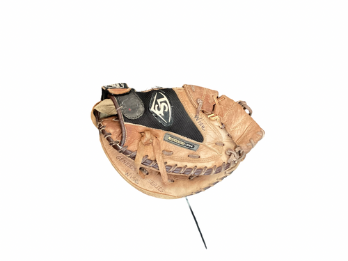 Vist Large View of Product Image Which is Used Louisville Slugger GENESIS BB/SB Catchers RH Throw Brown 30"