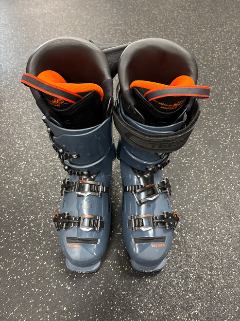 Vist Large View of Product Image Which is Used Tecnica MACH 1 CAS 120 SKI BOOTS Mens DH Ski Boot Navy Blue 275 MP - M09.5 - W10.5