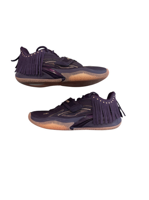 Vist Large View of Product Image Which is Used Basketball Shoes W Purple Senior 8.5