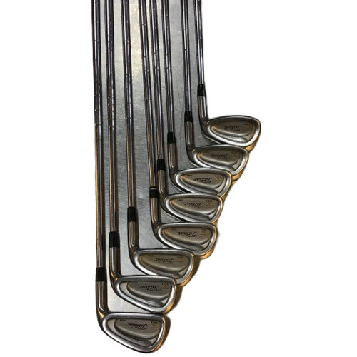 Vist Large View of Product Image Which is Used Titleist DCI 981 Mens Iron Set RH 4I-PW