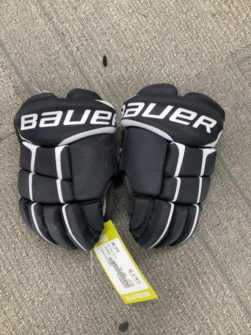 Vist Large View of Product Image Which is Used Bauer ONE 20 Youth Gloves Black 8"