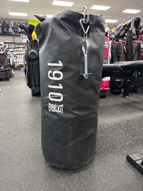 Vist Large View of Product Image Which is Used 40-LB HEAVY BAG W/ CHAUNCELER Boxing Heavy Bag Black 40 lb