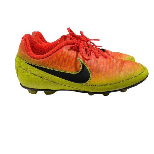 Vist Large View of Product Image Which is Used Nike Soccer Cleats Orange Junior 01