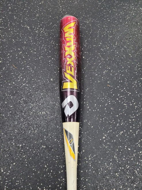 Vist Large View of Product Image Which is Used Demarini VEXXUM BB/SB High School -3 Bat 32"