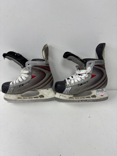 Vist Large View of Product Image Which is Used Bauer VAPOR XXXX Junior Hockey Skate Junior 05