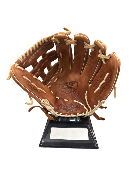Vist Large View of Product Image Which is Used Rawlings R9 BB/SB Glove RH Throw Brown 11 3/4"