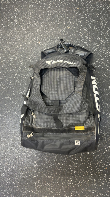 Vist Large View of Product Image Which is Used Easton Player Carry Bag Black