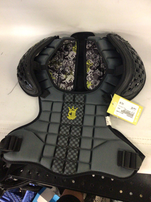 Vist Large View of Product Image Which is Used Brine SUPERLIGHT Lacrosse Shoulder Pads Black MD