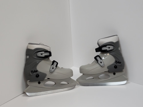 Vist Large View of Product Image Which is CCM Skates Ice Skates / Ice Hockey Skates