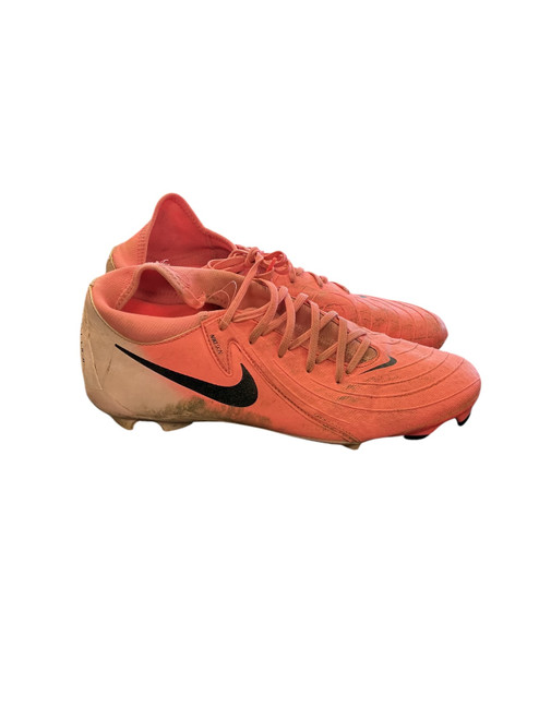 Vist Large View of Product Image Which is Used Nike Soccer Cleats Pink Senior 8.5