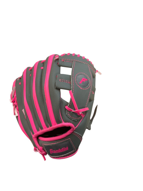 Vist Large View of Product Image Which is Used Franklin RTP BB/SB Glove RH Throw None 9 1/2"