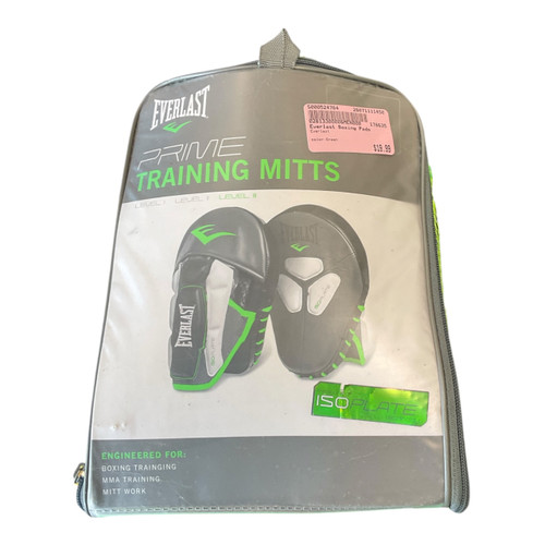 Vist Large View of Product Image Which is Used Everlast Boxing Pads Green