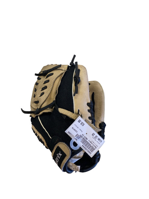 Vist Large View of Product Image Which is Used Mattingly MATRIX BB/SB Glove RH Throw Black 10"