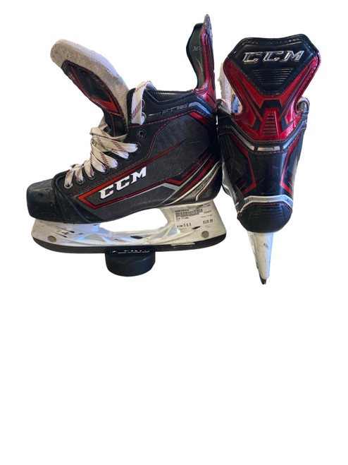 Vist Large View of Product Image Which is Used CCM FT385 Senior Hockey Skate Senior 6.5
