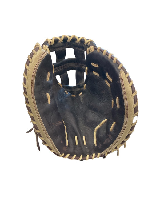 Vist Large View of Product Image Which is Used Mizuno GXS 90F3 BB/SB Catchers RH Throw Black 34"
