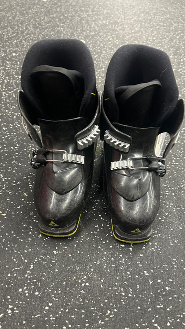 Vist Large View of Product Image Which is Used Fischer RC4 20 Boys DH Ski Boot Black 220 MP - J04 - W05
