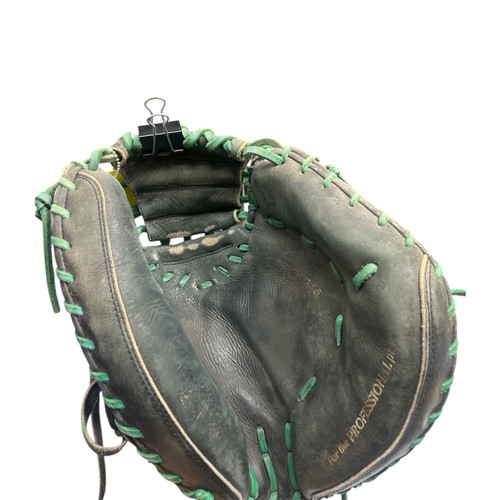 Vist Large View of Product Image Which is Used Rawlings YADIER MOLINA HEART OF THE HIDE BB/SB Catchers RH Throw None 34"