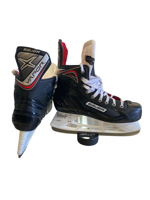 Vist Large View of Product Image Which is Used Bauer VAPOR X250 Senior Hockey Skate Senior 9