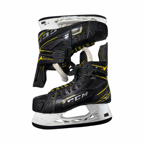 Vist Large View of Product Image Which is Used CCM SUPER TACKS CLASSIC SE Senior Hockey Skate Senior 8.5