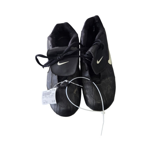 Vist Large View of Product Image Which is Used Nike RIBBIE JR BB CLEATS 3.5 BB/SB Cleats Black Junior 03.5