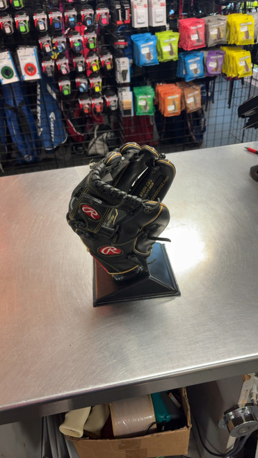 Vist Large View of Product Image Which is Used Rawlings R9 BB/SB Glove RH Throw Black 11 1/2"