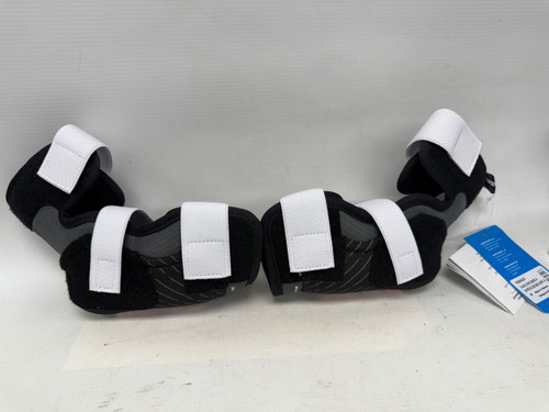 Vist Large View of Product Image Which is Used Bauer LIL SPORT Junior Elbow Pads MD
