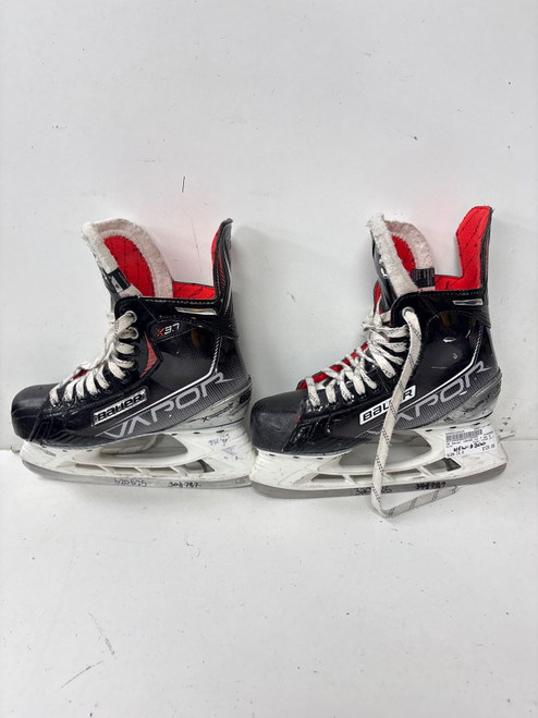 Vist Large View of Product Image Which is Used Bauer VAPOR X3.7 Intermediate Hockey Skate Intermediate 6.0 (new= $300)
