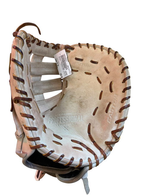 Vist Large View of Product Image Which is Used Easton PROFESSIONAL COLLECTION BB/SB First Base RH Throw White 13"
