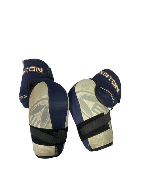 Vist Large View of Product Image Which is Used Easton SYNERGY 300 Senior Elbow Pads MD