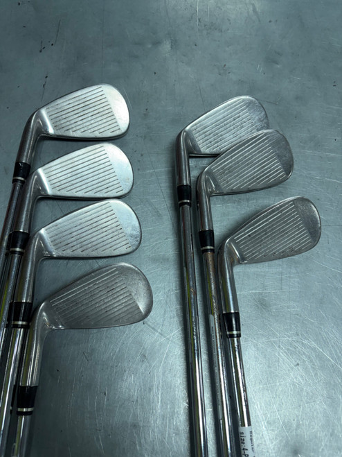 Vist Large View of Product Image Which is Used Nike SLINGSHOT Mens Iron Set RH 4I-PW