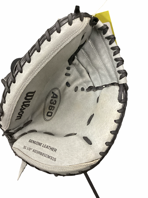 Vist Large View of Product Image Which is Used Wilson A360 BB/SB Catchers RH Throw Black 31 1/2"