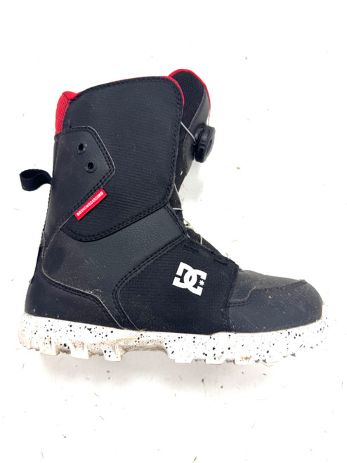Vist Large View of Product Image Which is Used DC Shoes ADBO10008 Boys Snowboard Boots Black Junior 05