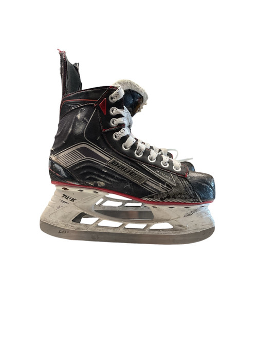Vist Large View of Product Image Which is Used Bauer X500 SZ 5 Intermediate Hockey Skate Intermediate 5.0