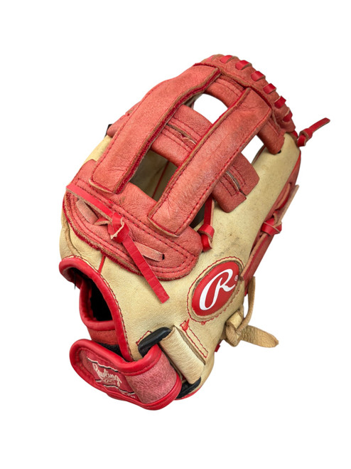 Vist Large View of Product Image Which is Used Rawlings H115HCS Glove RH Throw 11 1/2"