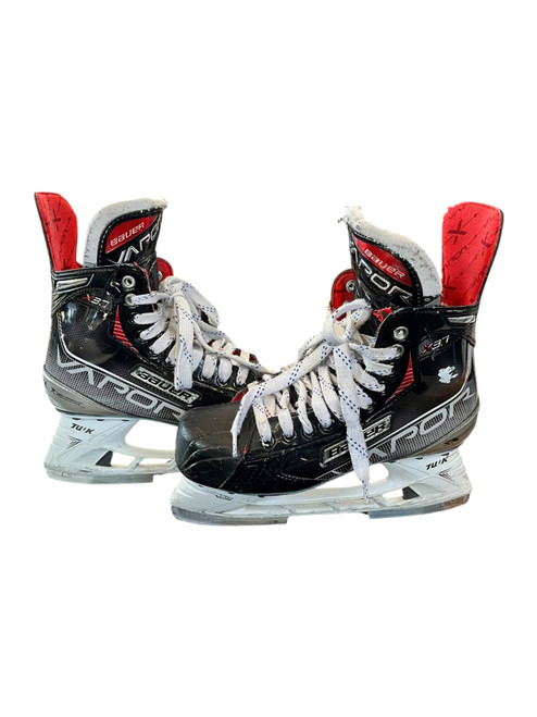 Vist Large View of Product Image Which is Used Bauer VAPOR X Senior Hockey Skate Senior 9