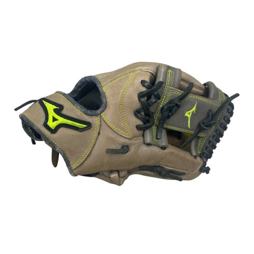 Vist Large View of Product Image Which is Used Mizuno MVP PRIME BB/SB Glove RH Throw Grey 11 1/2"