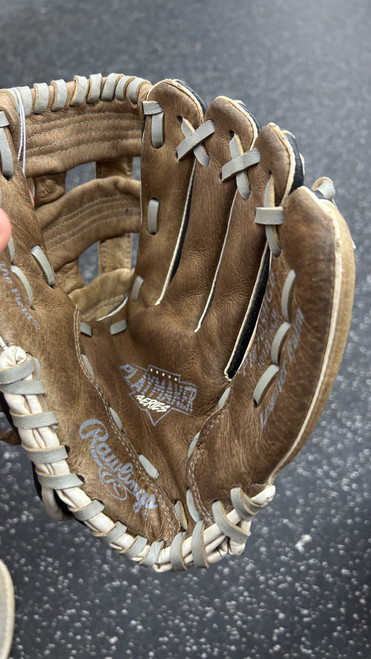 Vist Large View of Product Image Which is Used Rawlings PM105HCB BB/SB Glove RH Throw Black 10 1/2"