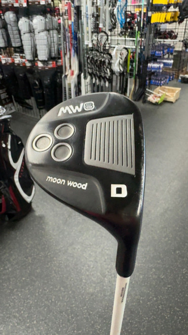 Vist Large View of Product Image Which is Used MOONWOOD 8 Mens Driver RH HT