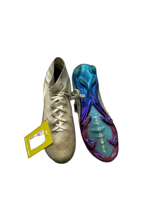 Vist Large View of Product Image Which is Used Nike Soccer Cleats Grey Senior 7.5