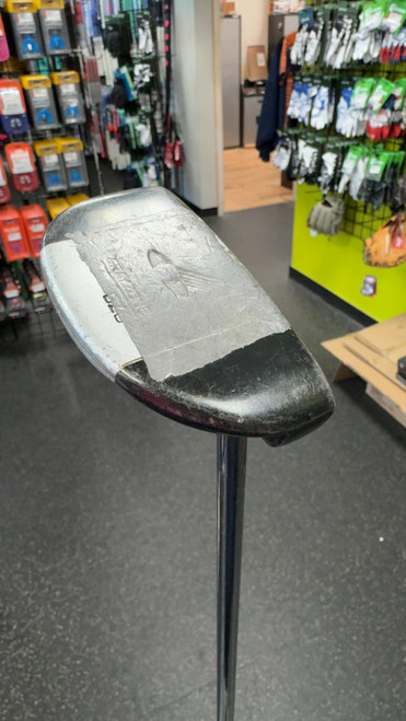 Vist Large View of Product Image Which is Used Never Compromise GZ6 Mens Putter RH