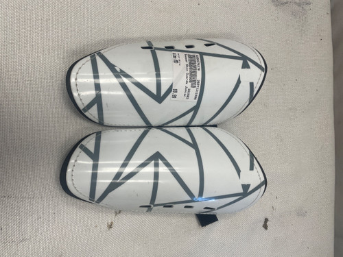 Vist Large View of Product Image Which is Used Soccer Shin Guards Junior White MD
