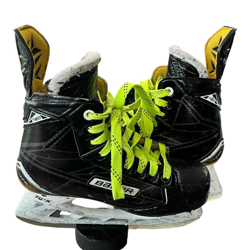 Vist Large View of Product Image Which is Used Bauer SUPREME S180 Intermediate Hockey Skate Intermediate 4.0