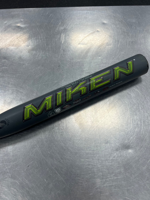 Vist Large View of Product Image Which is Used Miken VELOCIT-E 3.0 Slowpitch Bat 34/28 -6