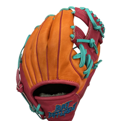 Vist Large View of Product Image Which is NEW BUILT DIFFERENT Glove RH Throw None 11 1/2"
