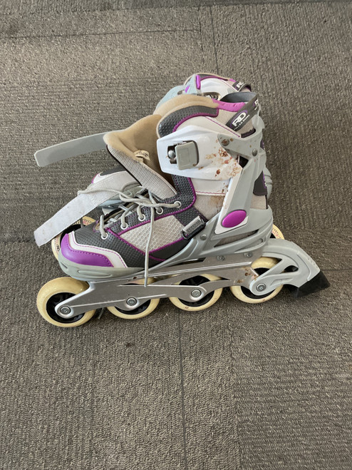 Vist Large View of Product Image Which is Used RollerDerby ELITE SERIES Q60 Senior Aggressive Skates Grey Senior 6