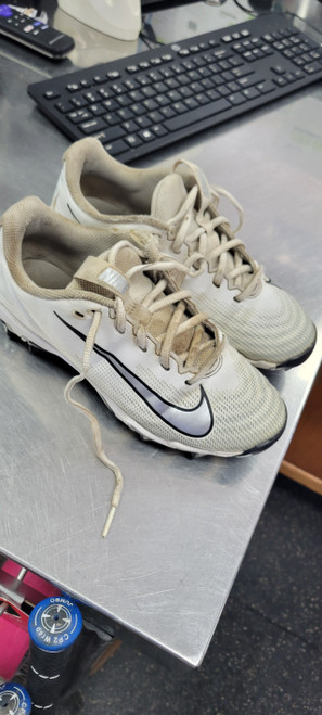Vist Large View of Product Image Which is Used Nike 4.5 BB/SB Cleats None Junior 04.5